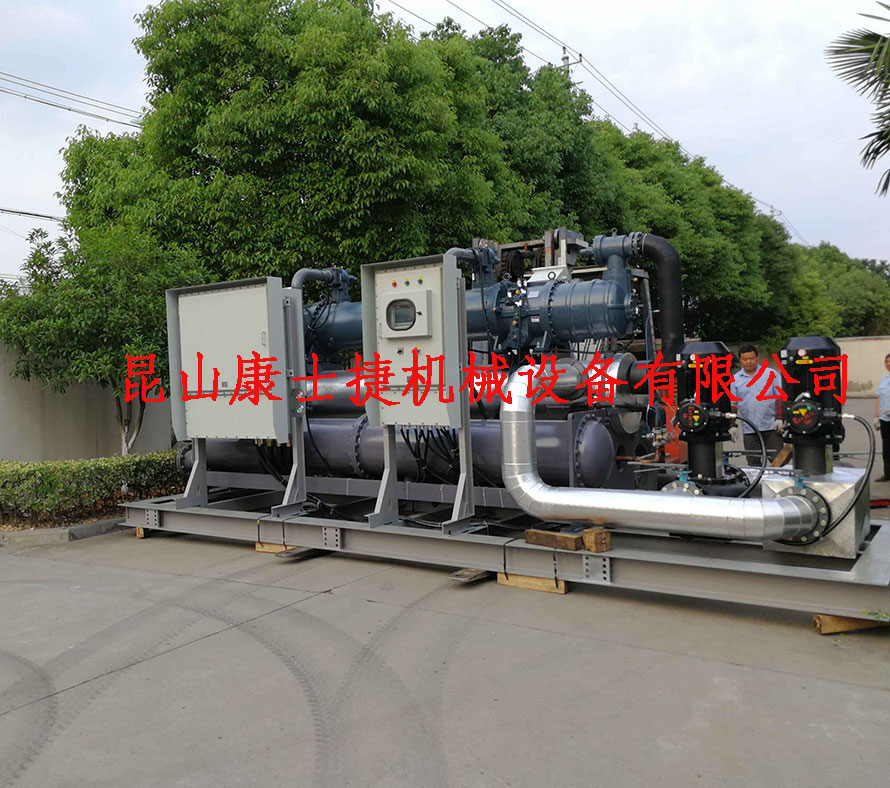 大型撬裝式化工螺桿機(jī)組