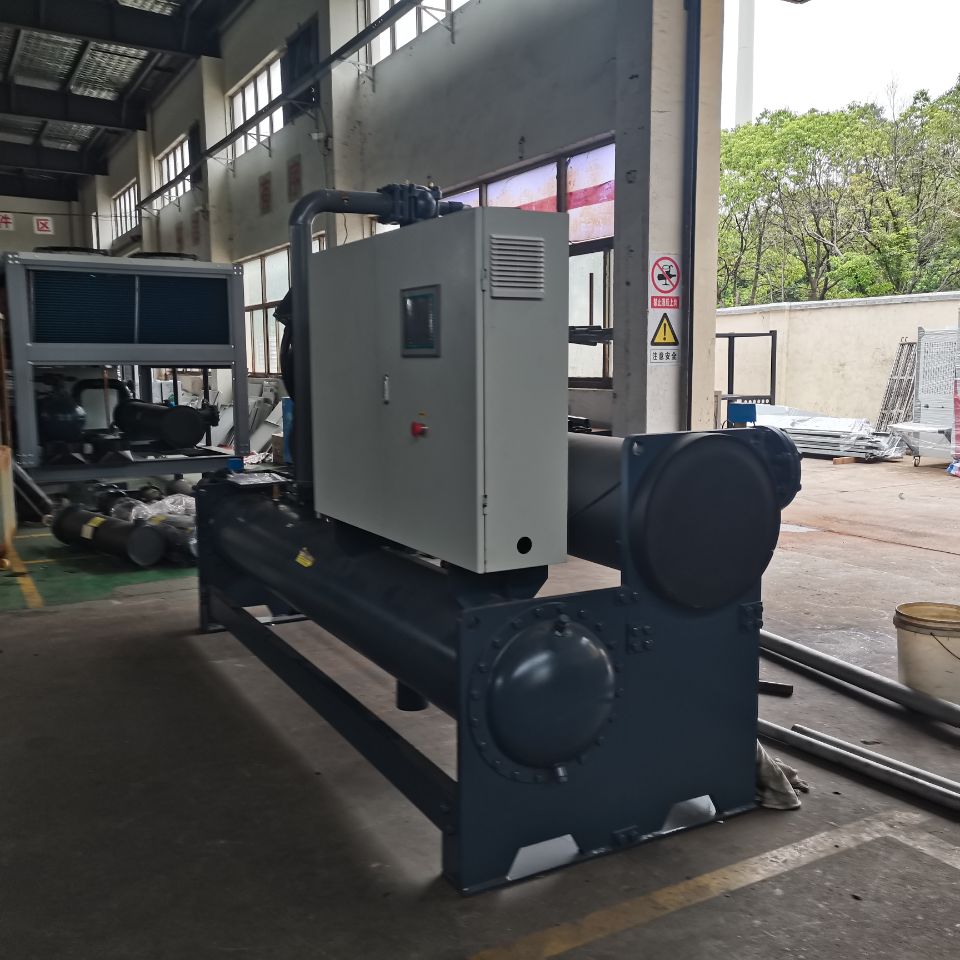 螺桿式冷水機壓力過高的危害及壓力過高的原因及解決方法